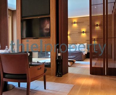 Exklusive Residenz mit grosszügiger Terrasse und direktem Gartenanschlusss