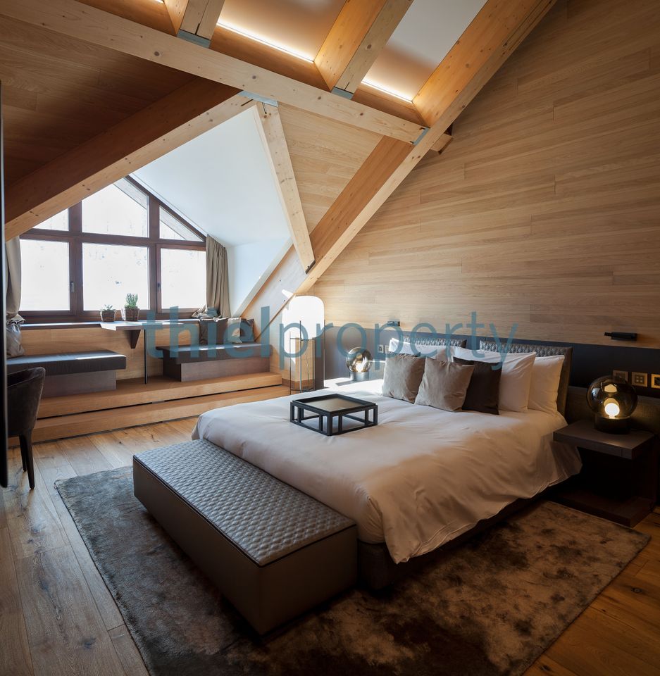 Hauptschlafzimmer - Master Bedroom